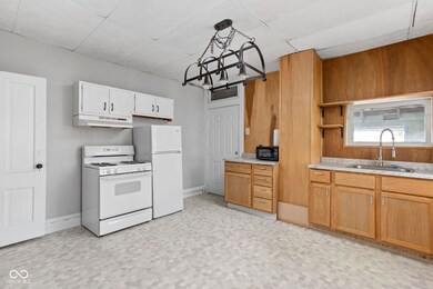 537 Fletcher Ave unit 4, Indianapolis, IN 46203 - photo 3