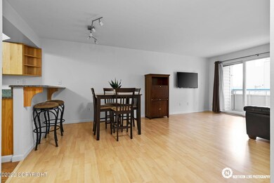 Living_Area_3