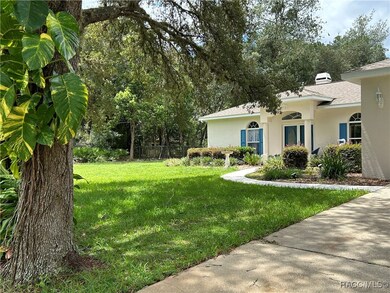 5774 N Lamp Post Dr, Beverly Hills, FL 34465 - photo 4