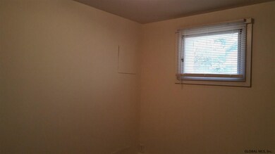 37 Parkwood St unit 9, Albany, NY 12208 - photo 3