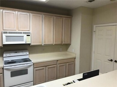 2500 Autumn Shade Ct, Bedford, TX 76021 - photo 4