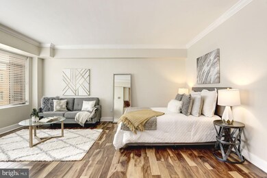 Boston House unit 731, Washington, DC 20036 - photo 2