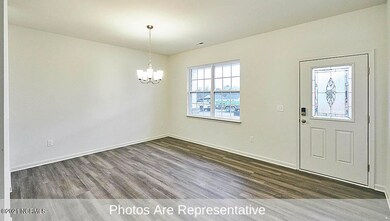 Pinehurst_Gray_Cabinets01