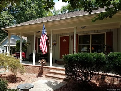 8713 Karibuni Dr unit 2b, Waxhaw, NC 28173 - photo 2