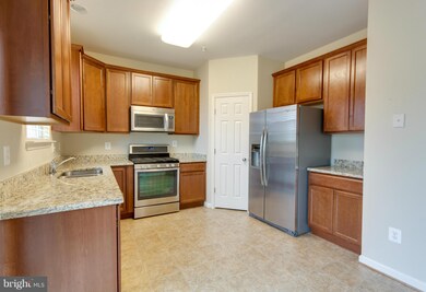46375 Shining Willow Ln unit 104, Lexington Park, MD 20653 - photo 3
