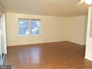 209 211 E Winged Foot Ct, Little Egg Harbor Township, NJ 08087 - photo 6