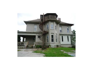 Exterior Side View.