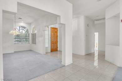 Stylish Tiled Entryway