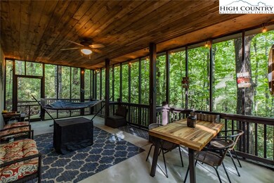 Lower Lower Level Screened in Porch