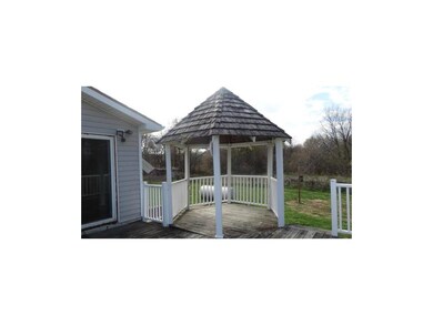 Vinyl railing- deck and gazebo
