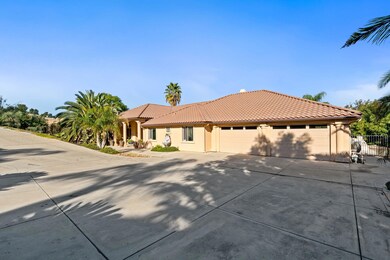 463 High Sierra Dr, Exeter, CA 93221 - photo 4