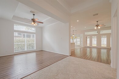 41 W Sienna Place, Spring, TX 77382 - photo 6