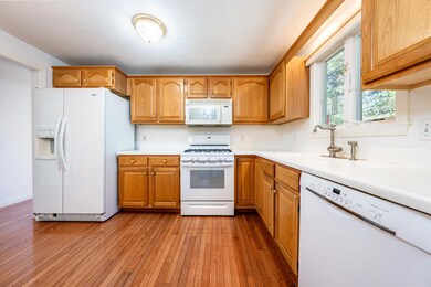 32 Portside Dr, Mashpee, MA 02649 - photo 3