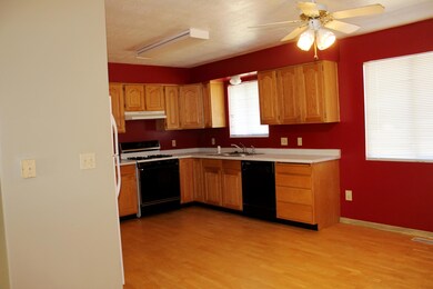 520 W 100 N, Parowan, UT 84761 - photo 6