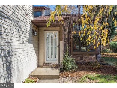 131 Windham Ct, Newtown, PA 18940 - photo 2