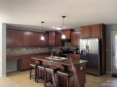 1159 Valley St, Statesville, NC 28677 - photo 5