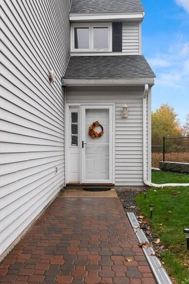 130 Arlington St unit 1, Dracut, MA 01826 - photo 3