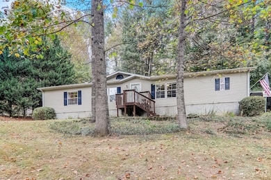 324 Sunrise Ridge Dr, Hendersonville, NC 28792 - photo 2