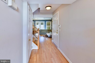 46591 Riverwood Terrace, Sterling, VA 20165 - photo 5