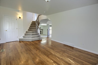 9941 Birnam Woods Way, South Jordan, UT 84095 - photo 4