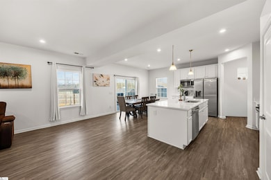 8 Wiltshire Cir, Easley, SC 29642 - photo 6