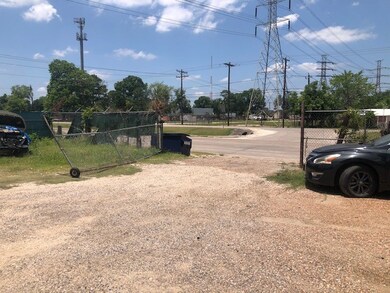 1700 Berry Rd, Houston, TX 77093 - photo 5