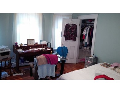 7 Greenville Ct unit 2, Somerville, MA 02143 - photo 4