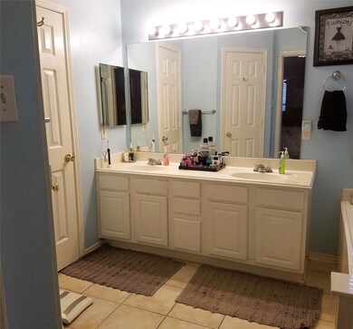 7110 Eldridge Chase Ct, Houston, TX 77041 - photo 7