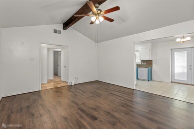 2214 Kirby Smith Dr, Bossier City, LA 71112 - photo 6