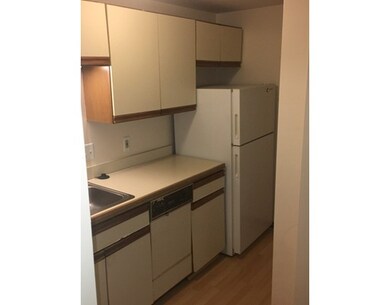 63 Illinois St unit B2, Worcester, MA 01610 - photo 7