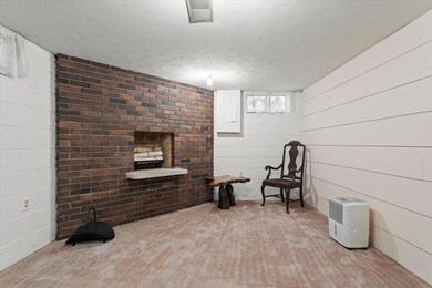 1332 Hickory St, Niles, MI 49120 - photo 6