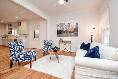 2418 Mandell St, Houston, TX 77006 - photo 7