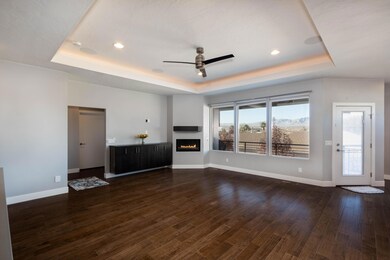 1240 n 1240 w (5 of 39)