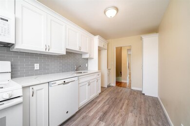 31 W 2nd St, Bayonne, NJ 07002 - photo 3