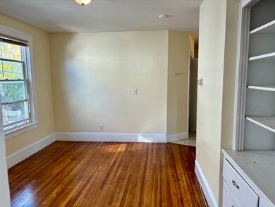 120 Walnut St unit 2, Somerville, MA 02145 - photo 2