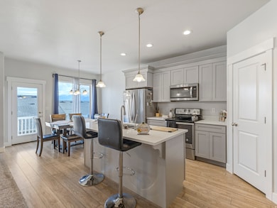 4374 W Sykes Ln, Herriman, UT 84065 - photo 5