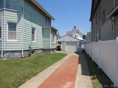 76 Porter St, Bridgeport, CT 06606 - photo 3