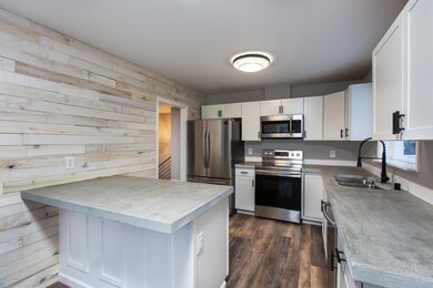 Kitchen Accent Wall