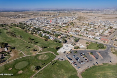 13436 Emerald Crystal Dr, Horizon City, TX 79928 - photo 3