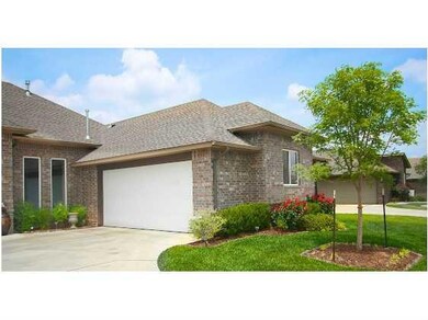 17701 Sparrowhawk Ln, Edmond, OK 73012 - photo 2
