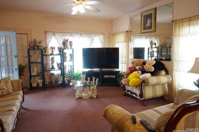 102 Kendall St, San Antonio, TX 78212 - photo 4