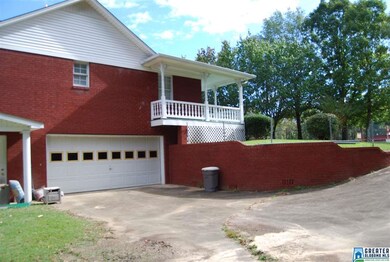 Unfinished basement is a roomy 1544 +/- sf.