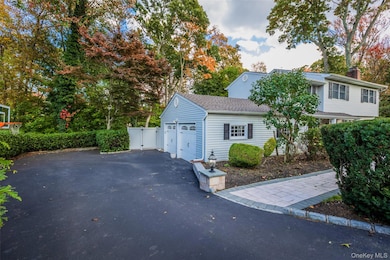 7 Carriage Ln, Setauket, NY 11733 - photo 5