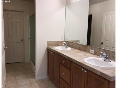Bathroom, Attached