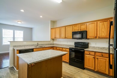 005-photo-kitchen-10903838