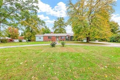 603 Old Fayetteville Rd, Freeburg, IL 62243 - photo 3