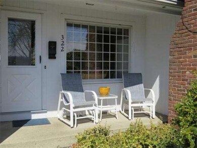 322 Blueberry Hill Rd, Longmeadow, MA 01106 - photo 3