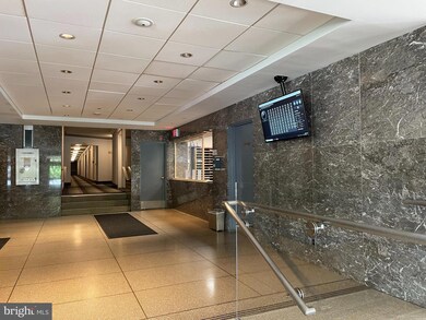 The Potomac Plaza Co-op unit 108, Washington, DC 20037 - photo 7