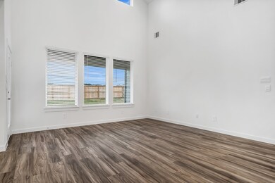 13328 Bear Creek Ct, Conroe, TX 77384 - photo 6