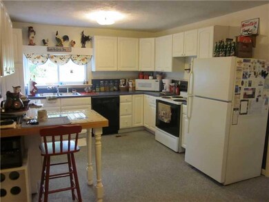 9038 N State Road 9, Morristown, IN 46161 - photo 4